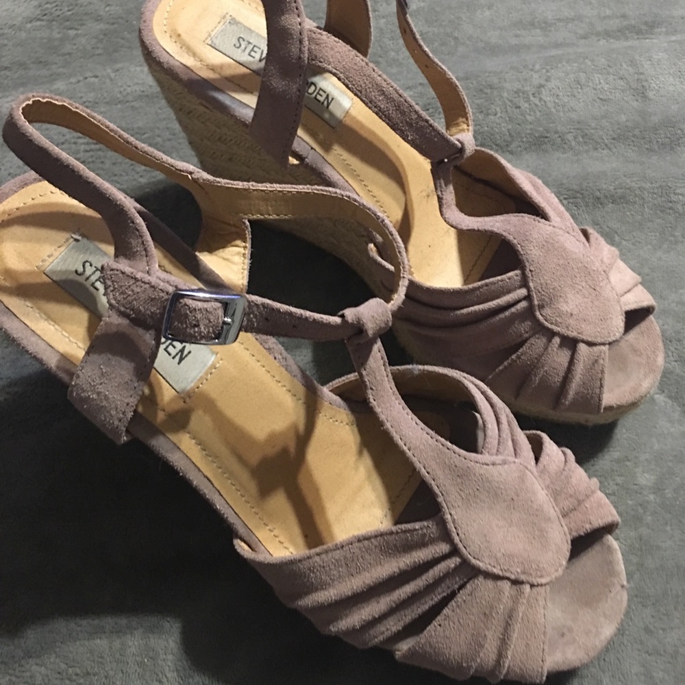 Steve Madden wedges☘️